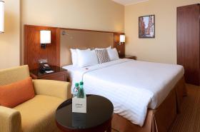 Courtyard by Marriott Toulouse Airport - photo 18