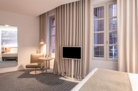 Le Grand Balcon Hotel - photo 11